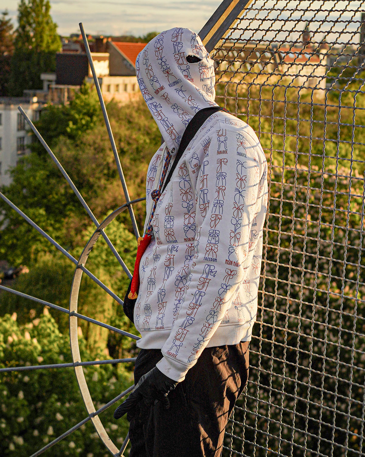 SOLD OUT*Killuminati Hoddie white