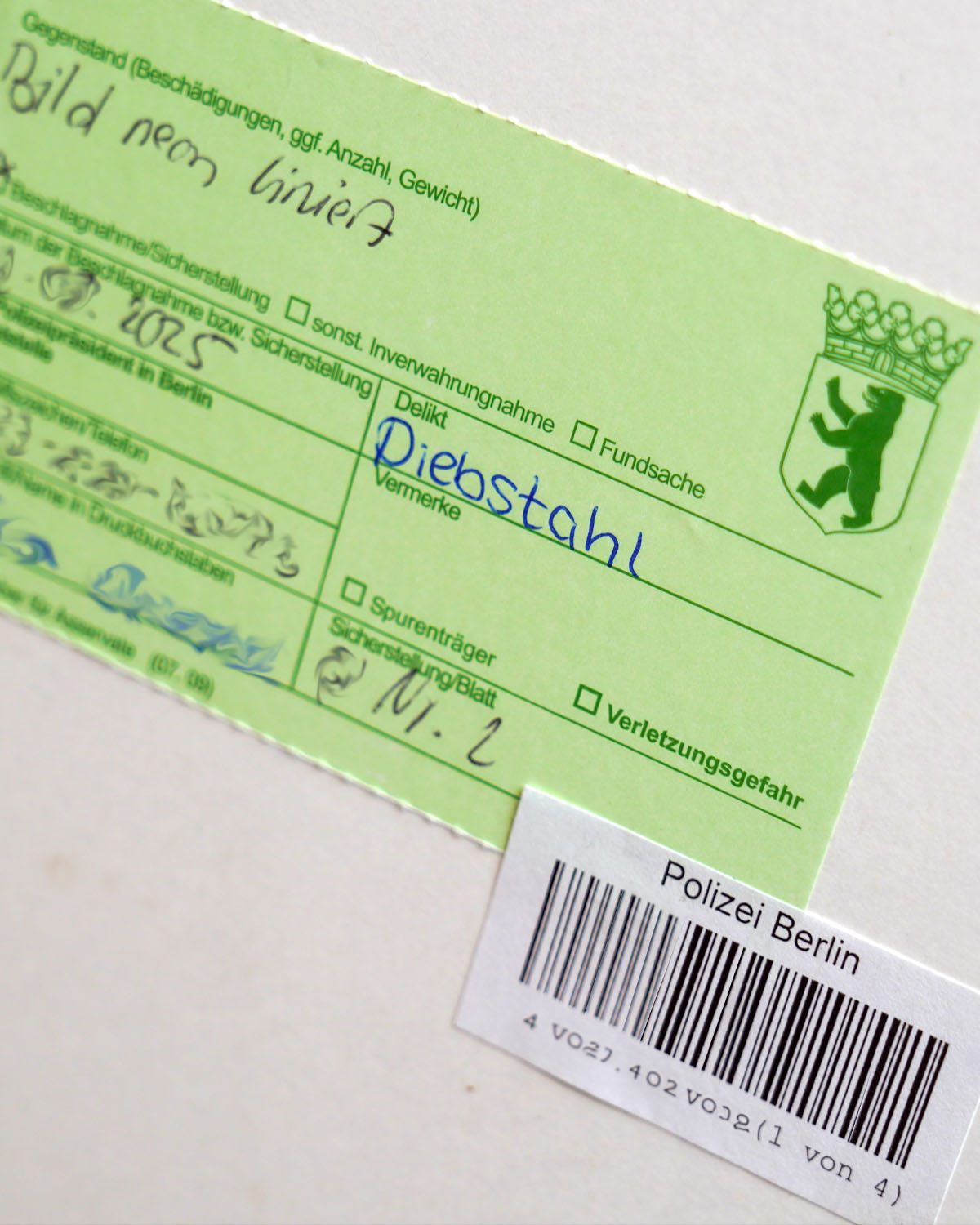 Paradox Paradise -Paraglyphs v12 /